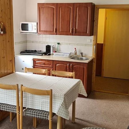 Apartmány Pony Ludvíkov Zewnętrze zdjęcie