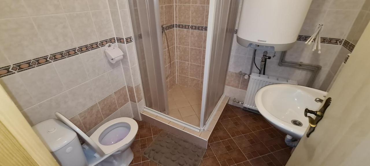 Apartmány Pony Ludvíkov Zewnętrze zdjęcie