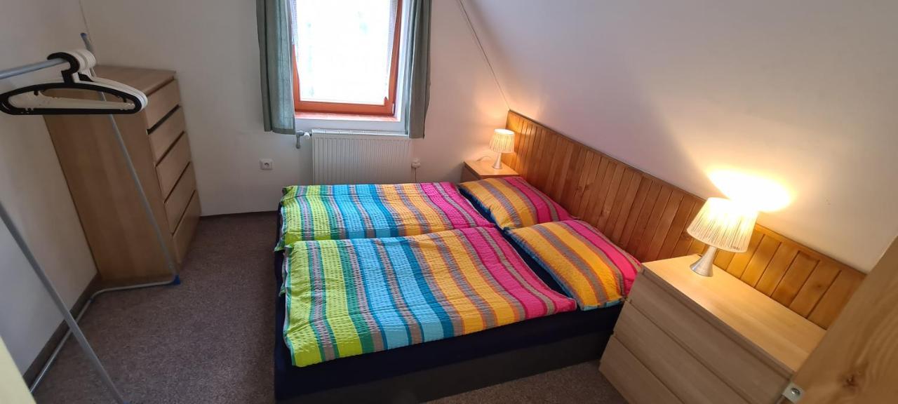 Apartmány Pony Ludvíkov Zewnętrze zdjęcie
